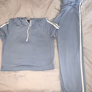 Kittenish Blue Lounge Set